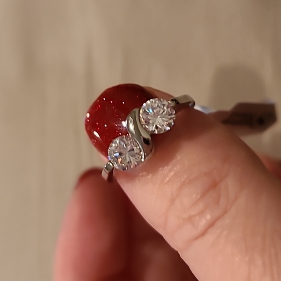 Cubic zirconia double stone stainless steel ring - Picture 8 of 8